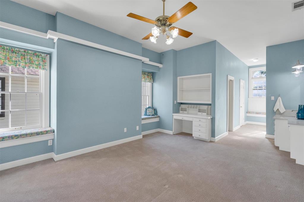 S M U Heights - Residential