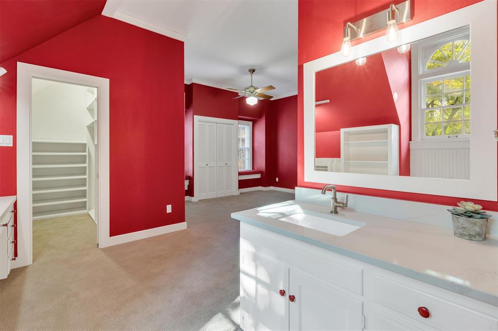 S M U Heights - Residential