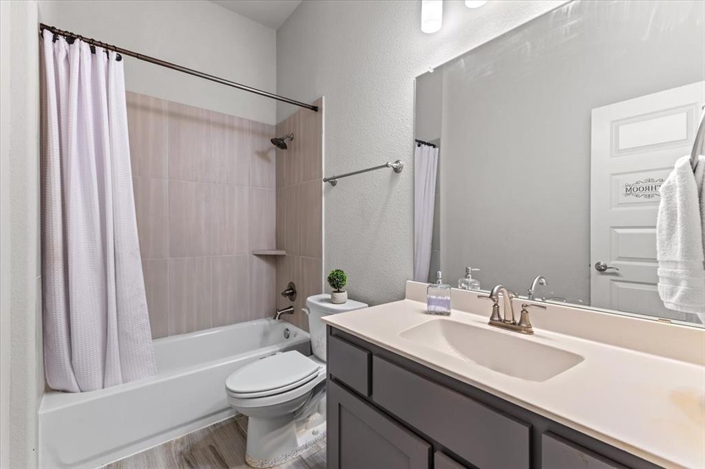 Cole Crossing Estates - Residential