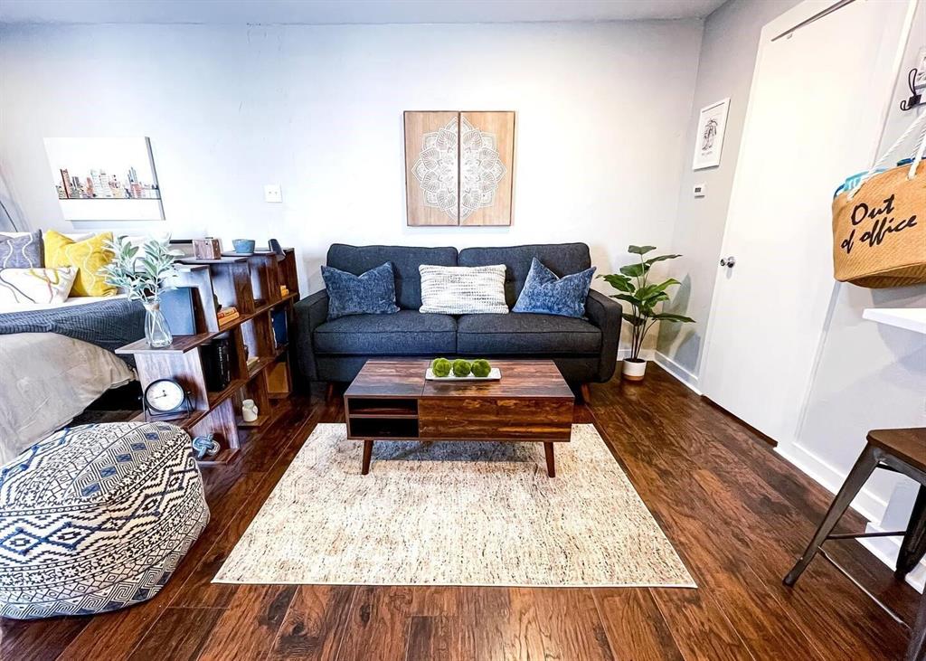 3121 Sondra Drive 304