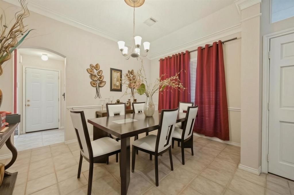 12 Laura Elizabeth Court