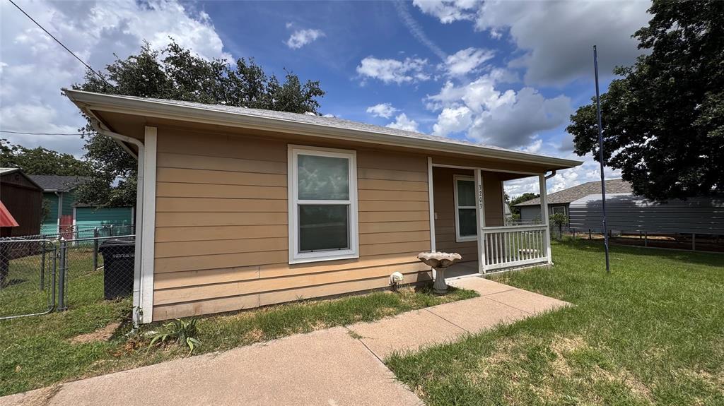 3203 Echo Trail