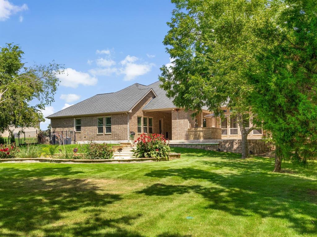 Falls Ph 01 - Residential