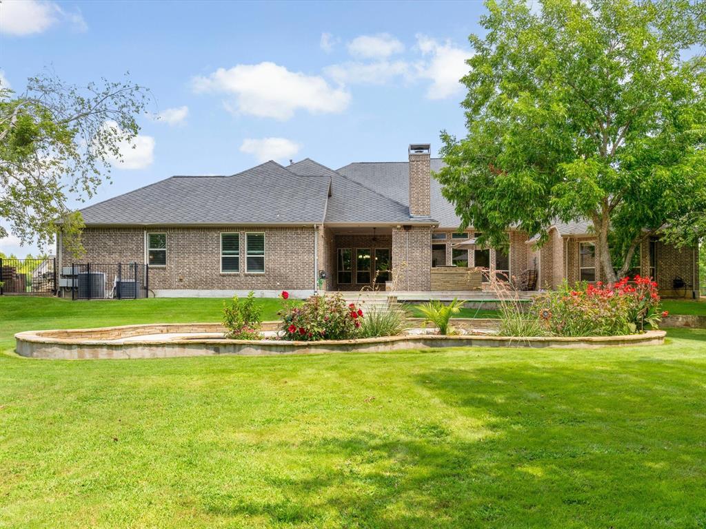 Falls Ph 01 - Residential