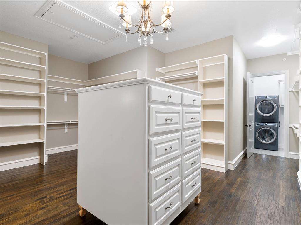 Falls Ph 01 - Residential