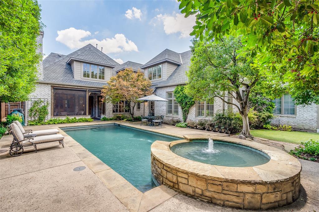 Pemberton - Residential