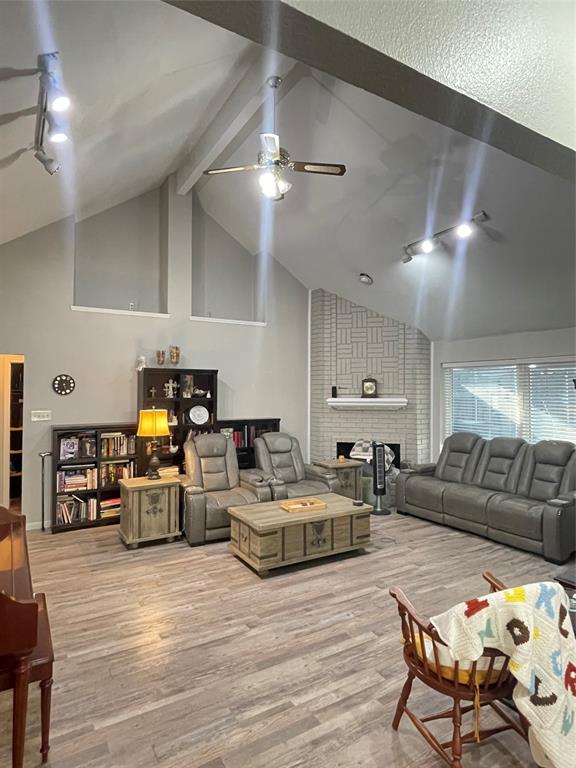 2525 Widgeon Way
