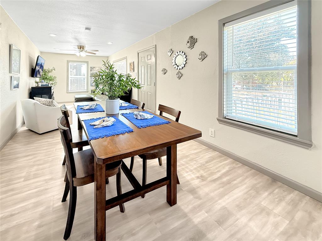 Six J Bay - Residential