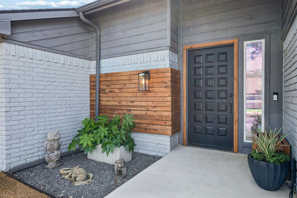 3116 Kingsbridge Drive