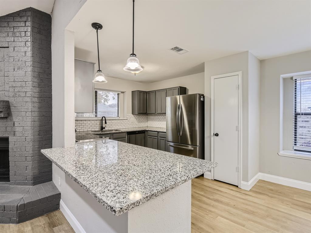 Oak Hollow Grand Prairie - Residential Lease