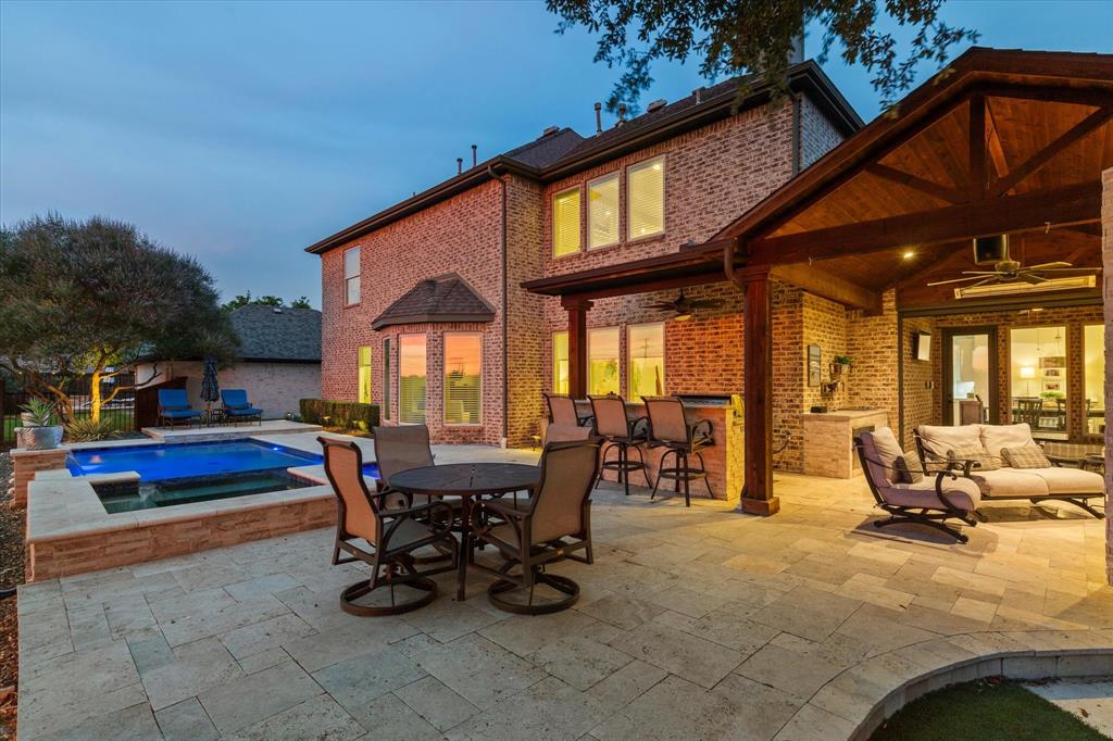 5121 Verdant Valley Drive