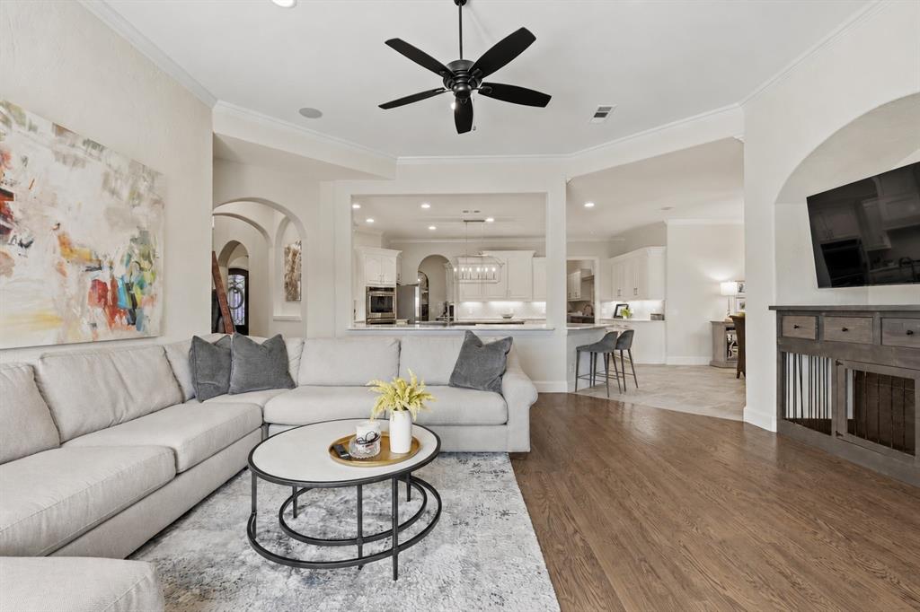 5121 Verdant Valley Drive