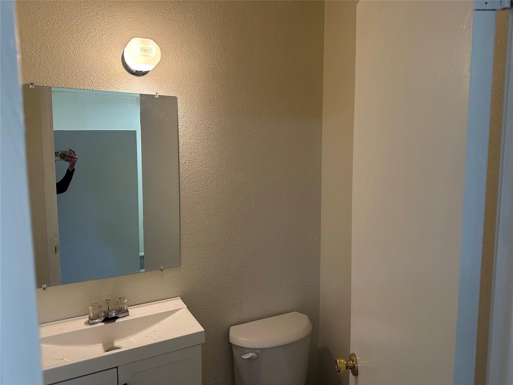 Original Town - Commercial Lease