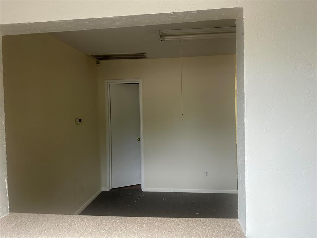 Original Town - Commercial Lease