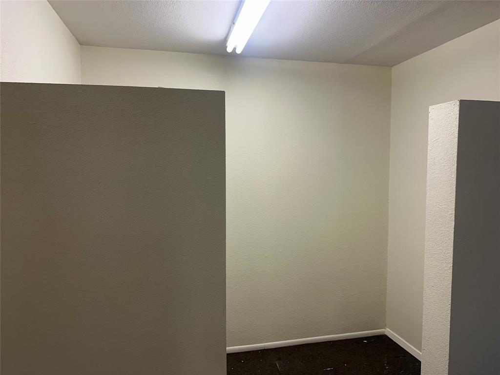 Original Town - Commercial Lease