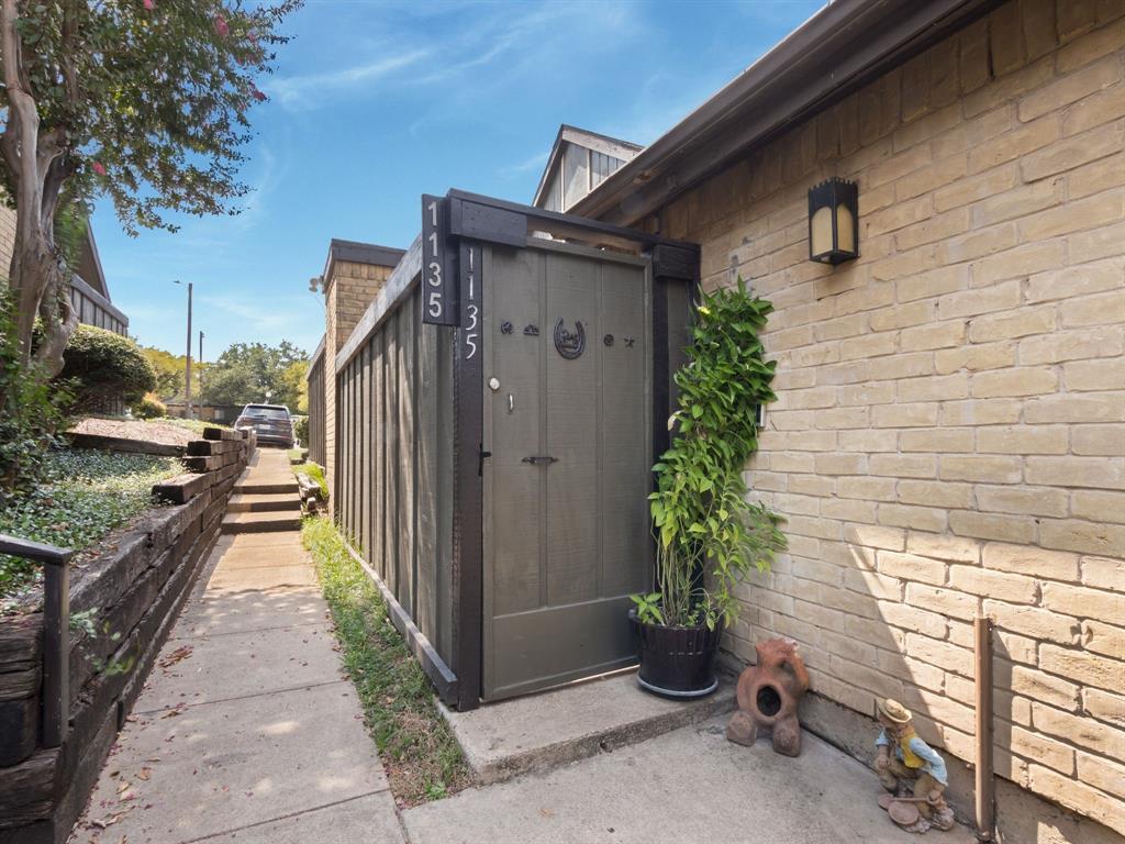 4655 Country Creek Drive 1135