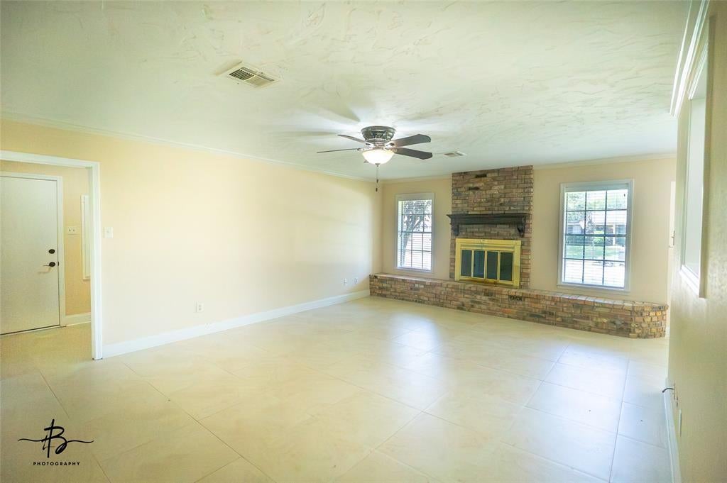 2408 Tilman Circle