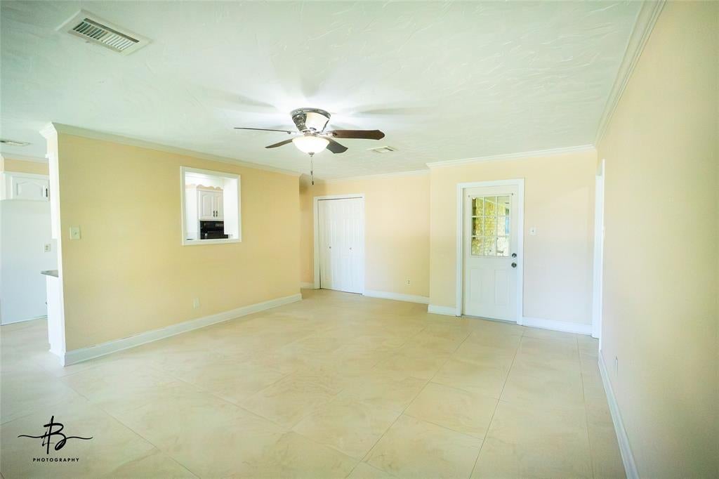 2408 Tilman Circle