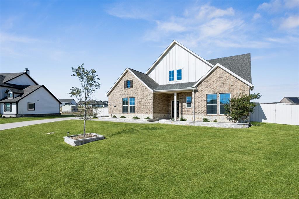 131 Clearwater Court