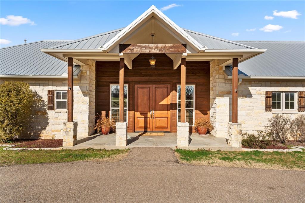 240 Private Road 1613