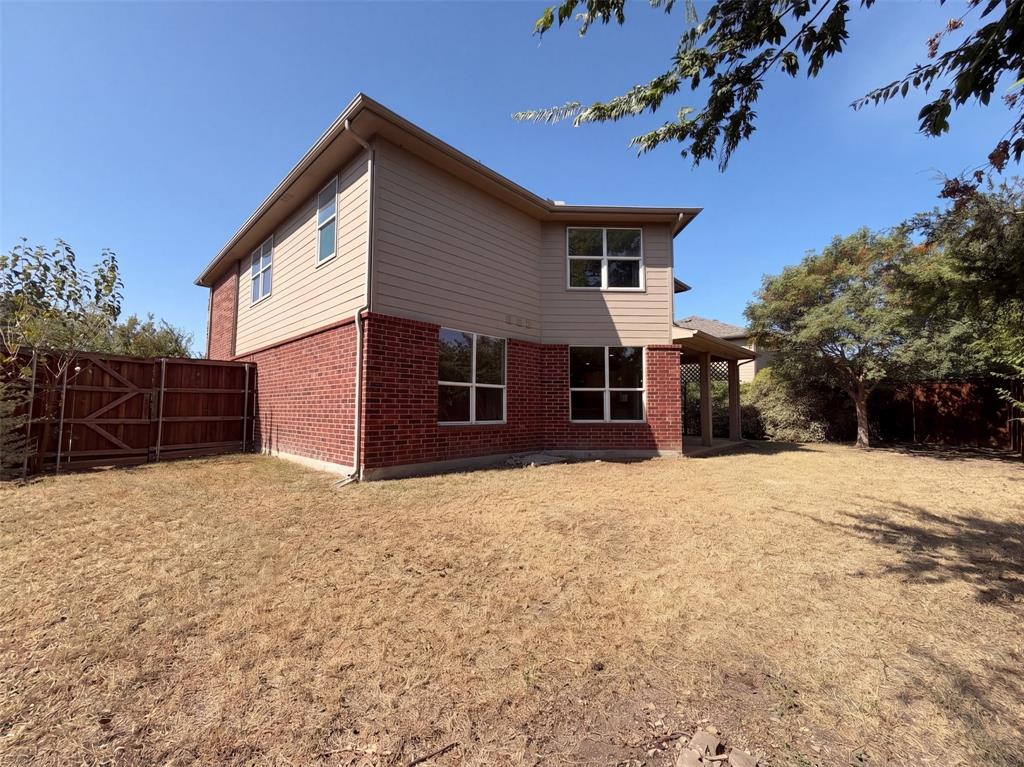 3933 Grizzly Hills Circle