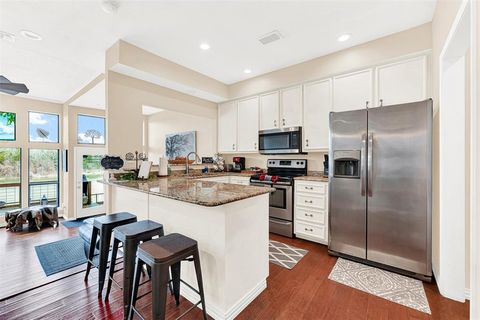 Tiny photo for 129 Greenway Bend, Pottsboro, TX 75076 (MLS # 21216177)