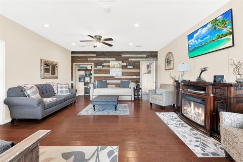 Tiny photo for 129 Greenway Bend, Pottsboro, TX 75076 (MLS # 21216177)