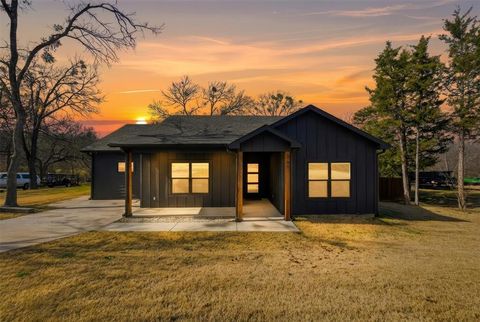 Photo of 265 Bentwood Drive, Pottsboro, TX 75076 (MLS # 21176132)