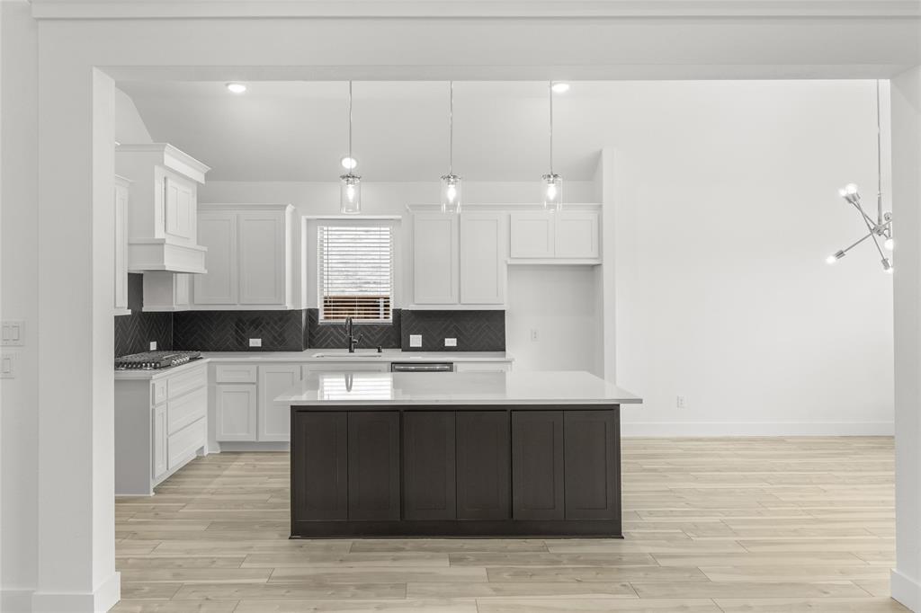 Las Lomas Classic Series - Residential