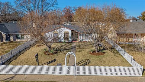 2309 Homestead Place Garland TX 75044