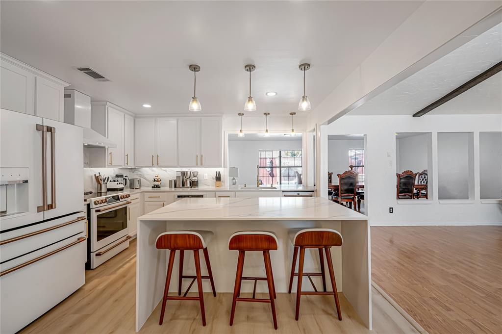 2309 Homestead Place