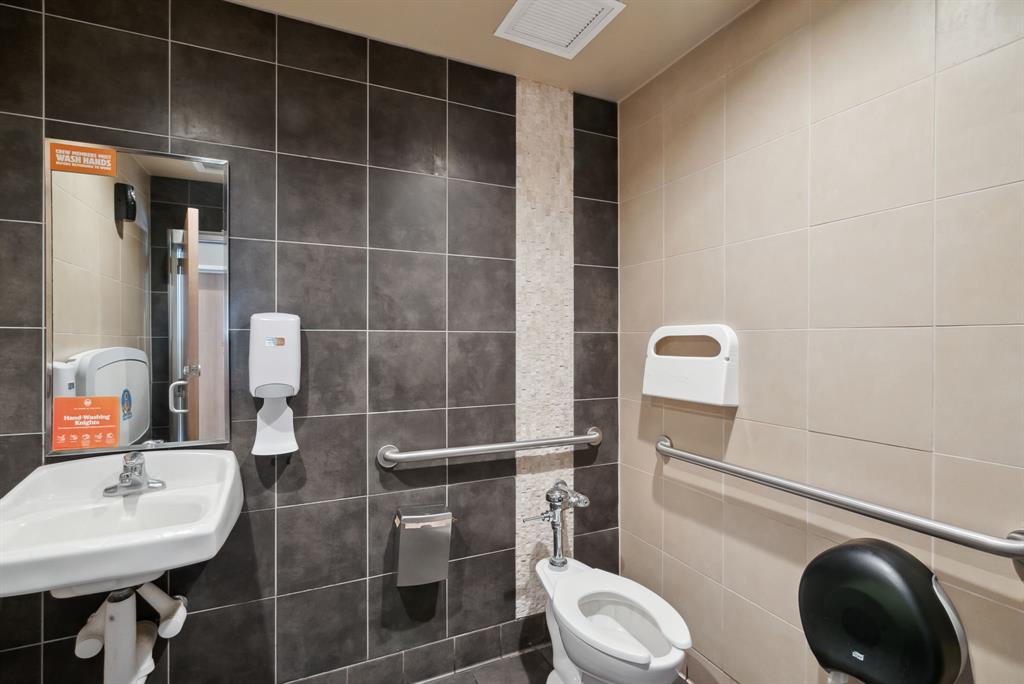 Stephenville Bk Add - Commercial Sale