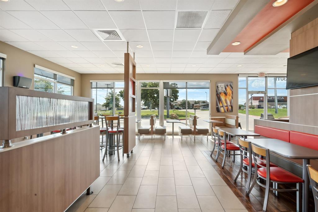 Stephenville Bk Add - Commercial Sale