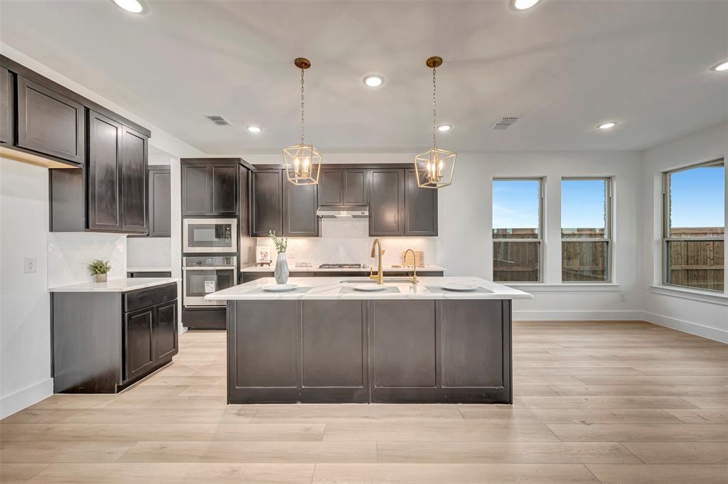 5113 Lily Creek Drive