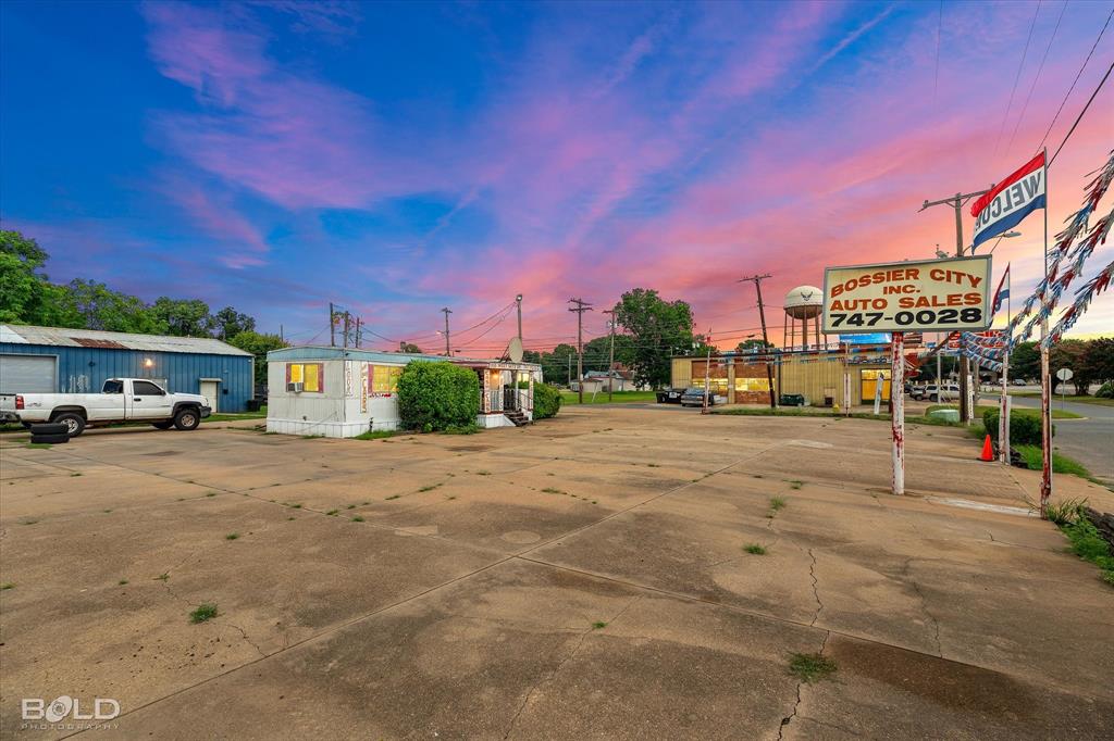 Bossier City, Louisiana 71112, United States, ,Commercial,Active,50697
