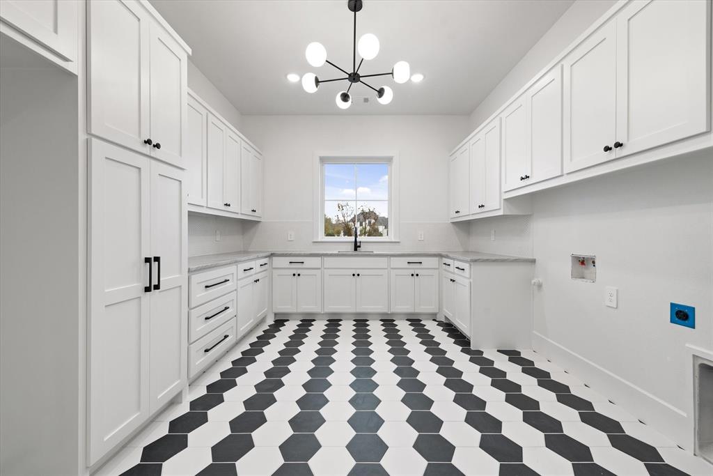 Legacy North - Residential