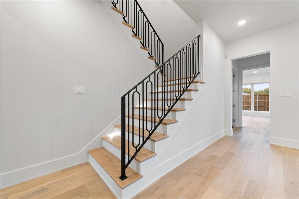 Legacy North - Residential