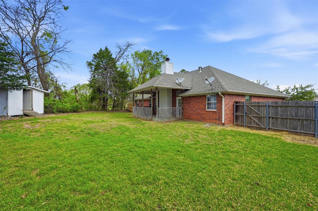 Lakeway Crossing - Residential