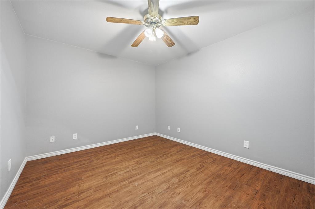 Lakeway Crossing - Residential