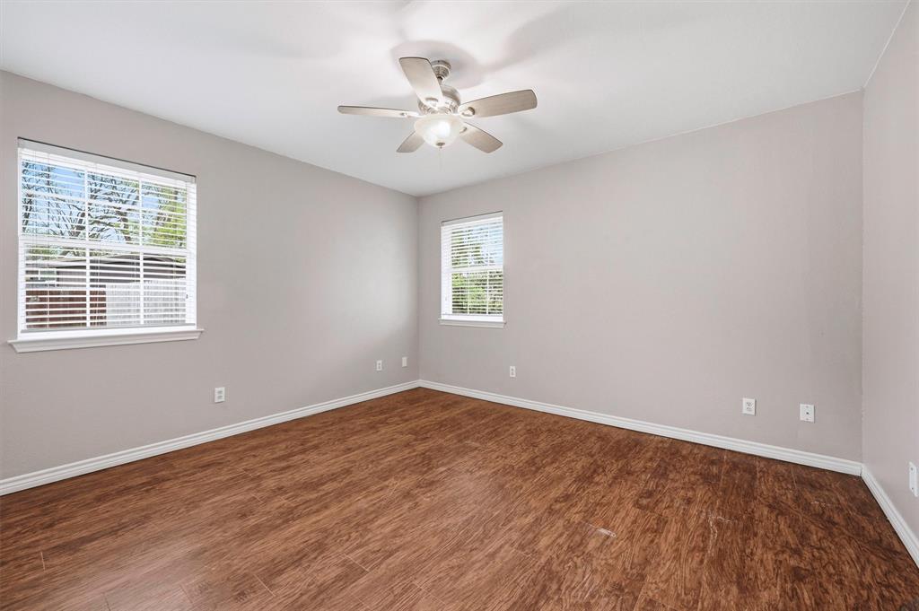 Lakeway Crossing - Residential