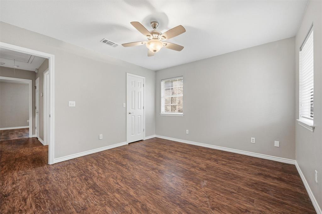 Lakeway Crossing - Residential