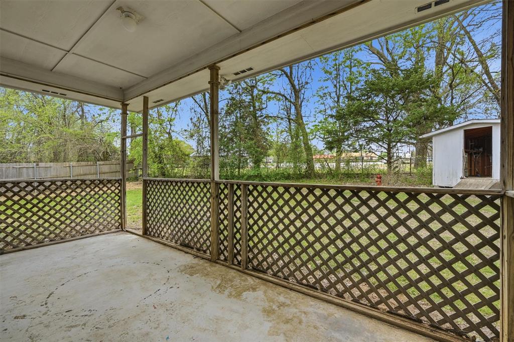 Lakeway Crossing - Residential