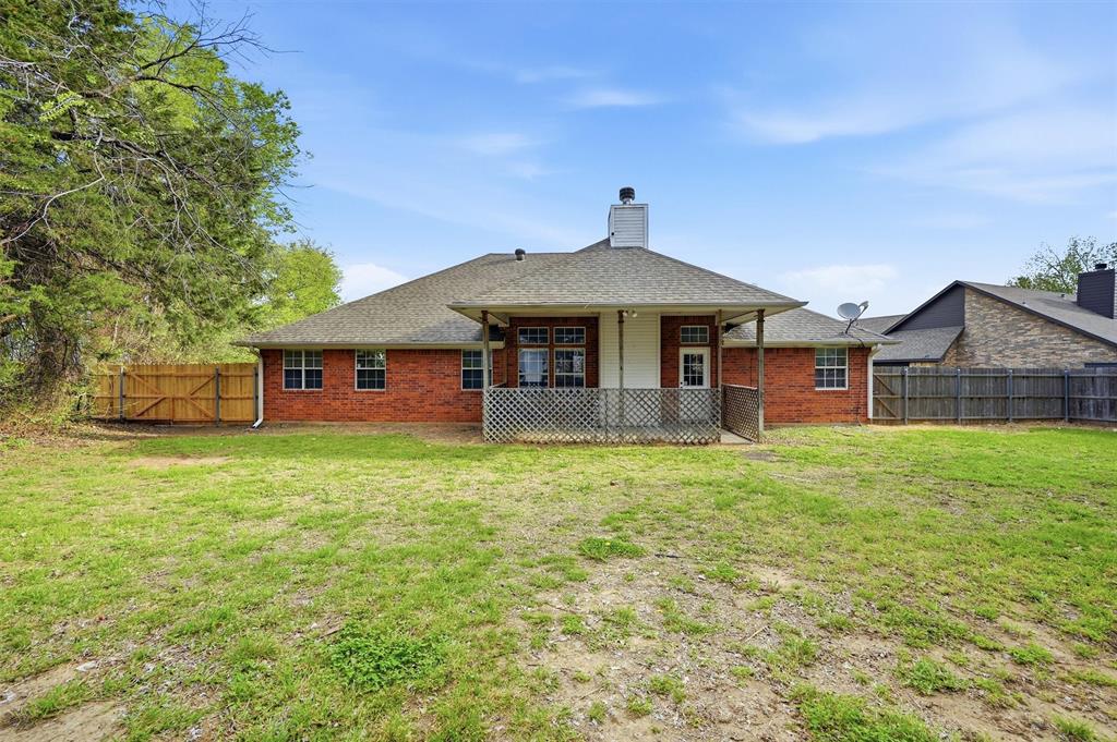Lakeway Crossing - Residential