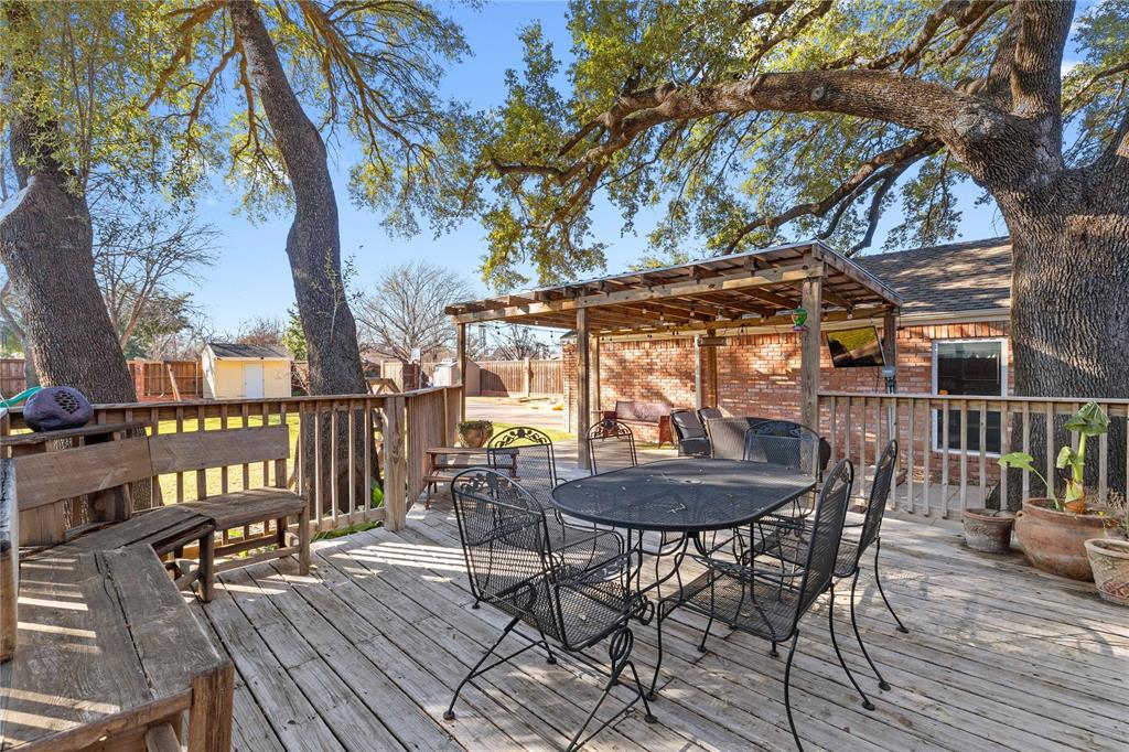 Brook Hollow Estates - Residential