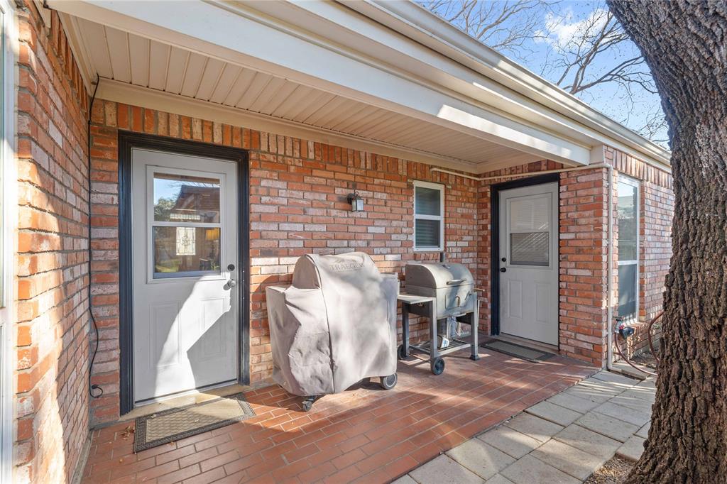 Brook Hollow Estates - Residential