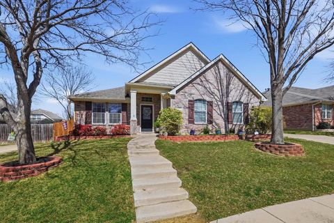 6317 Saint Andrews Drive North Richland Hills TX 76180