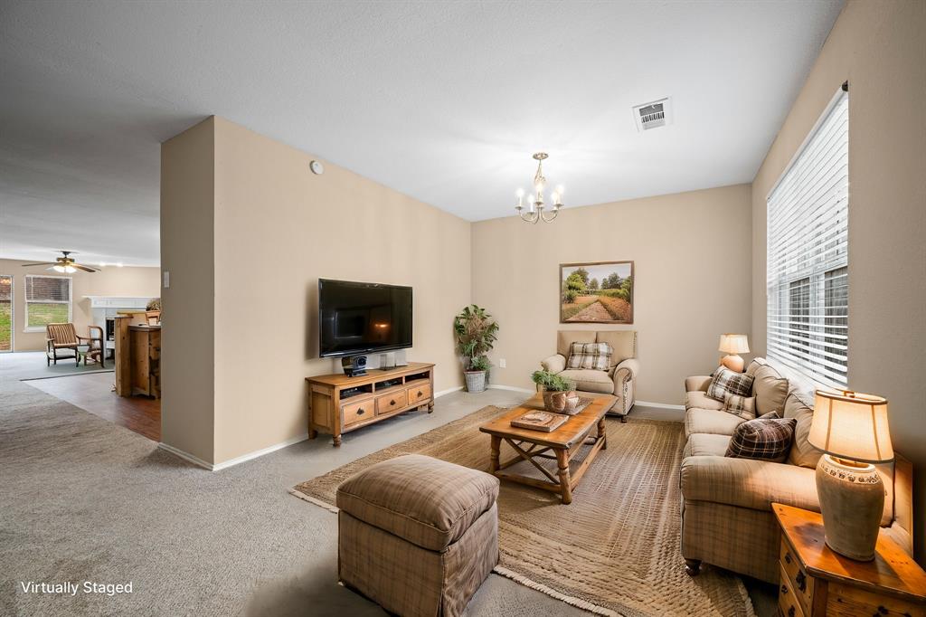 3884 Pinebluff Lane