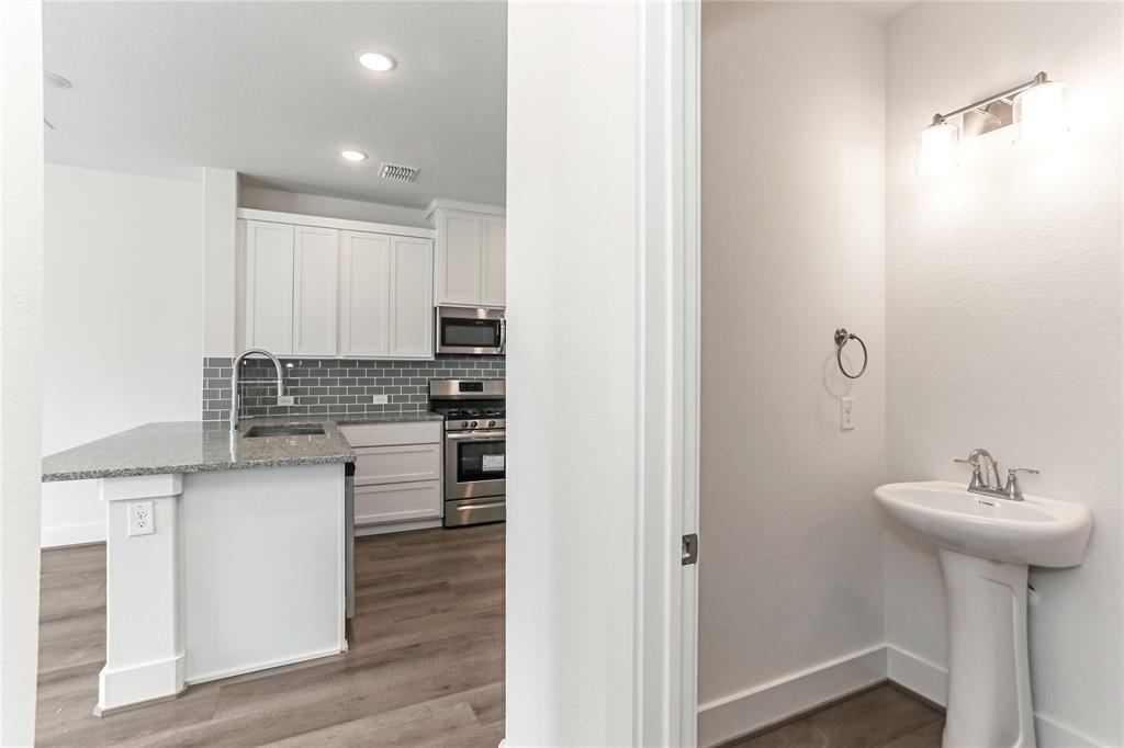 Urban Trail Add - Residential Lease