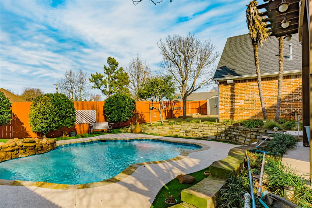 Dove Estate - Residential Lease