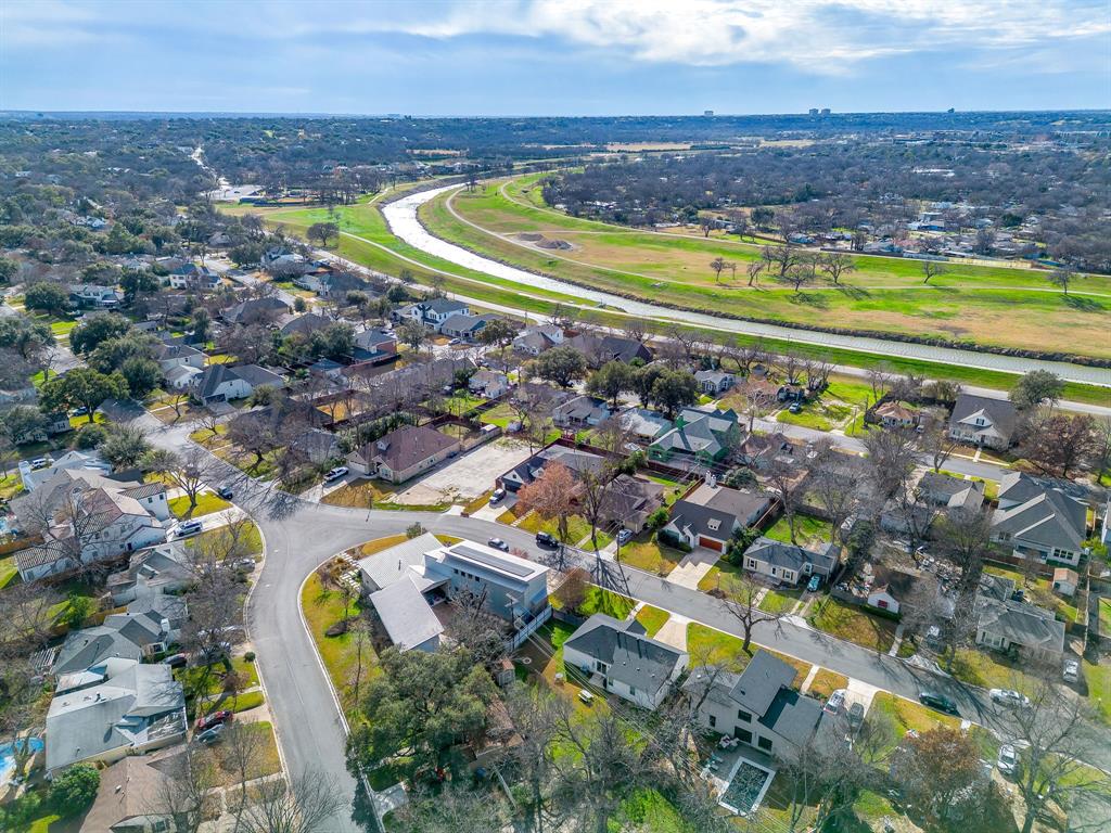 824 Springbrook Drive